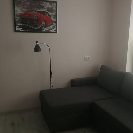 קלייפדה T&J Appartments Ferry Terminal מראה חיצוני תמונה